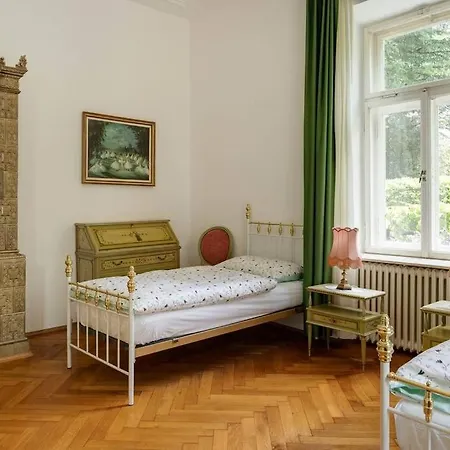 Anna Apartment